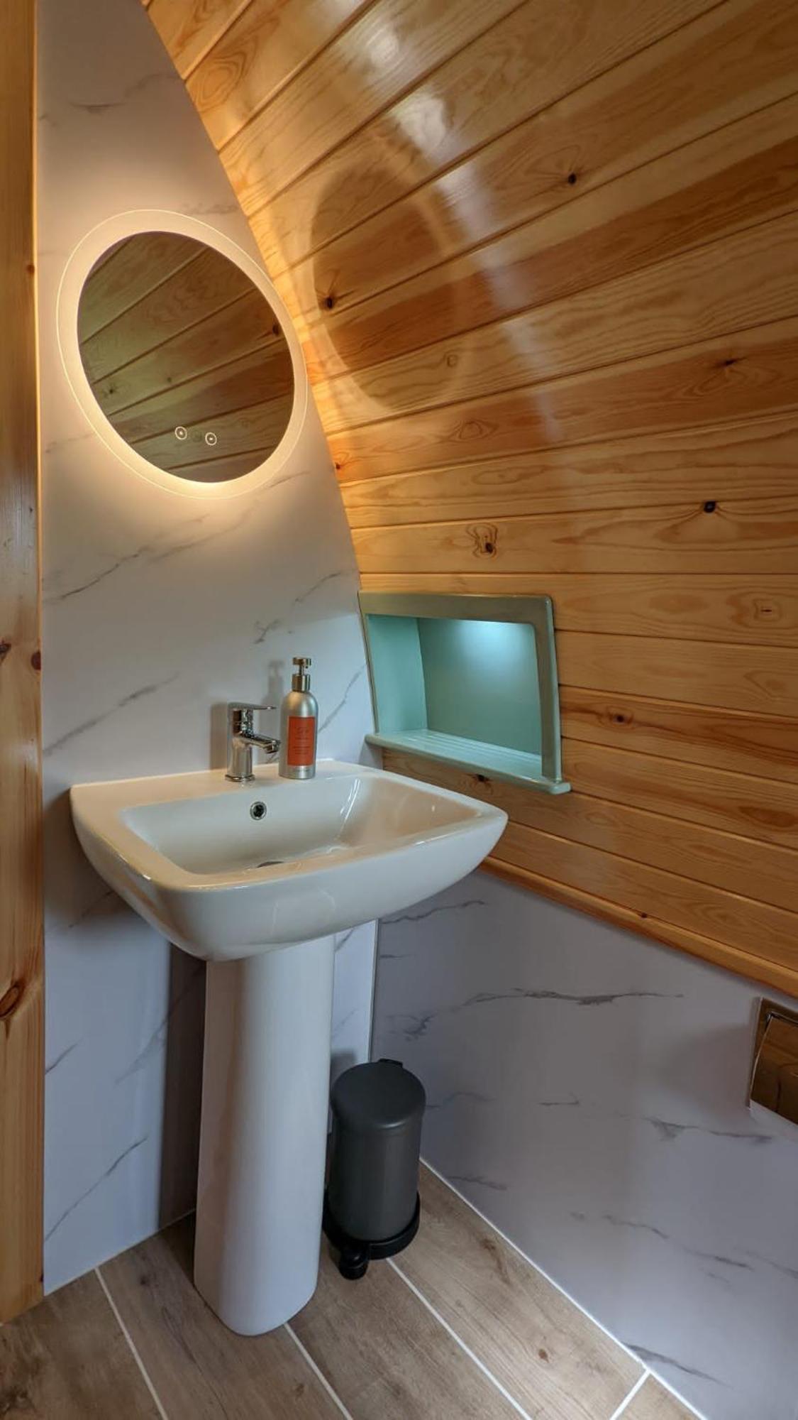 Evas Howe Lodge オークニー諸島 エクステリア 写真